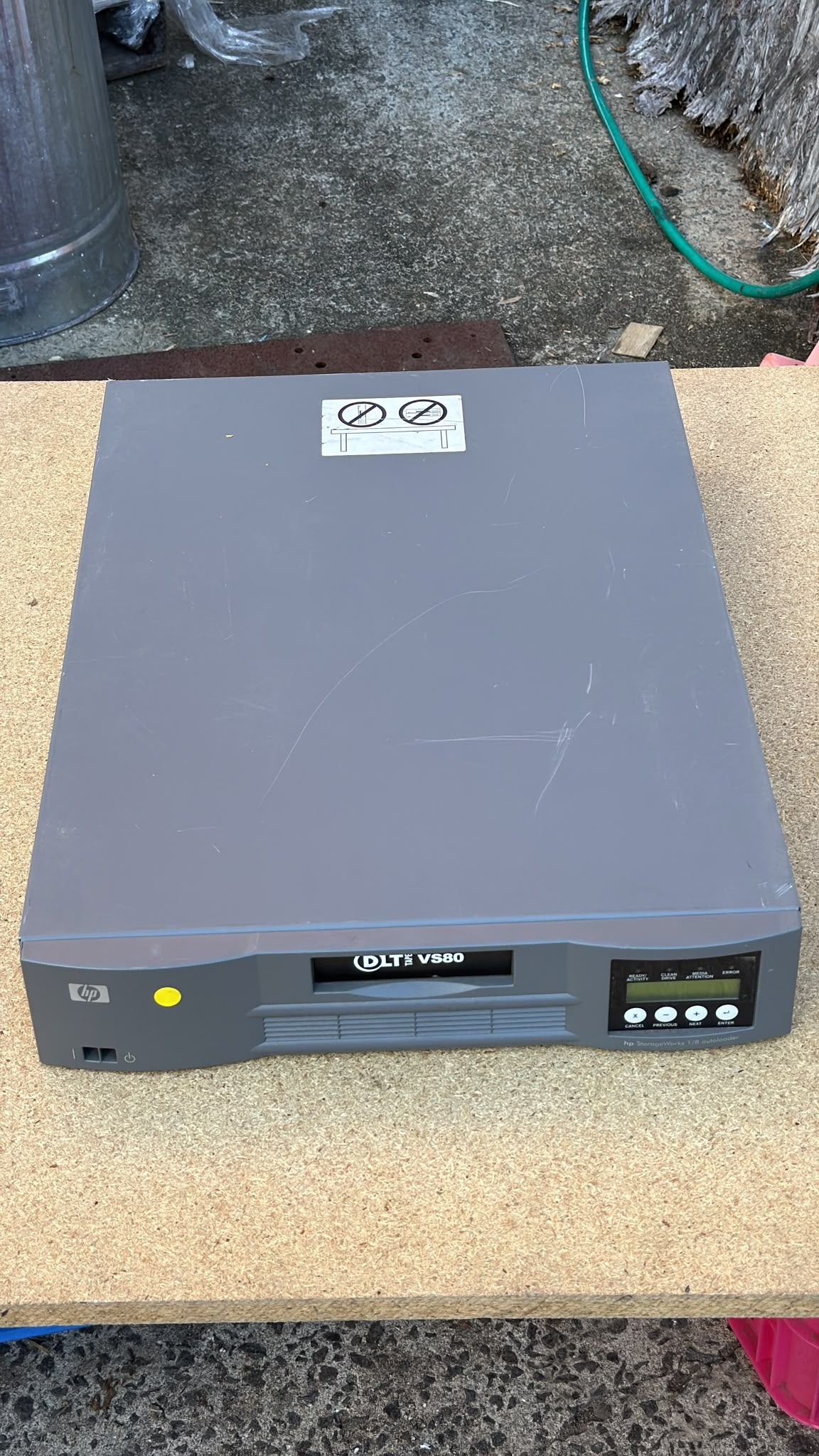 HP StorageWorks 1/8 Tape Autoloader Dlt Vs80.Tape Backup Drive C9264CB 2nd :C9264CB: Alt () Other //