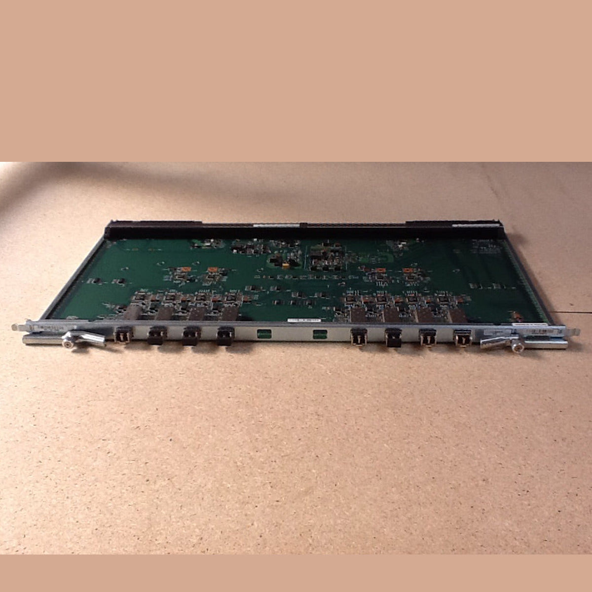 EMC DMX Host Fibre Channel Adapter HBA w/8 MMTransceivers PN:202-105-950D 2nd :202-105-950D: Alt () Other //