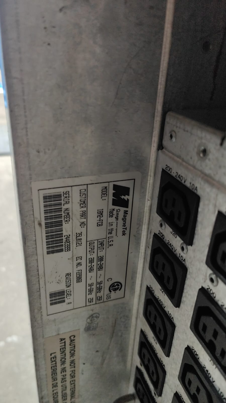 MAGNETEK TS3500 POWER DISTRIBUTION MODULE 240V IBM RoHS 24403999 2nd :: Alt () Other //