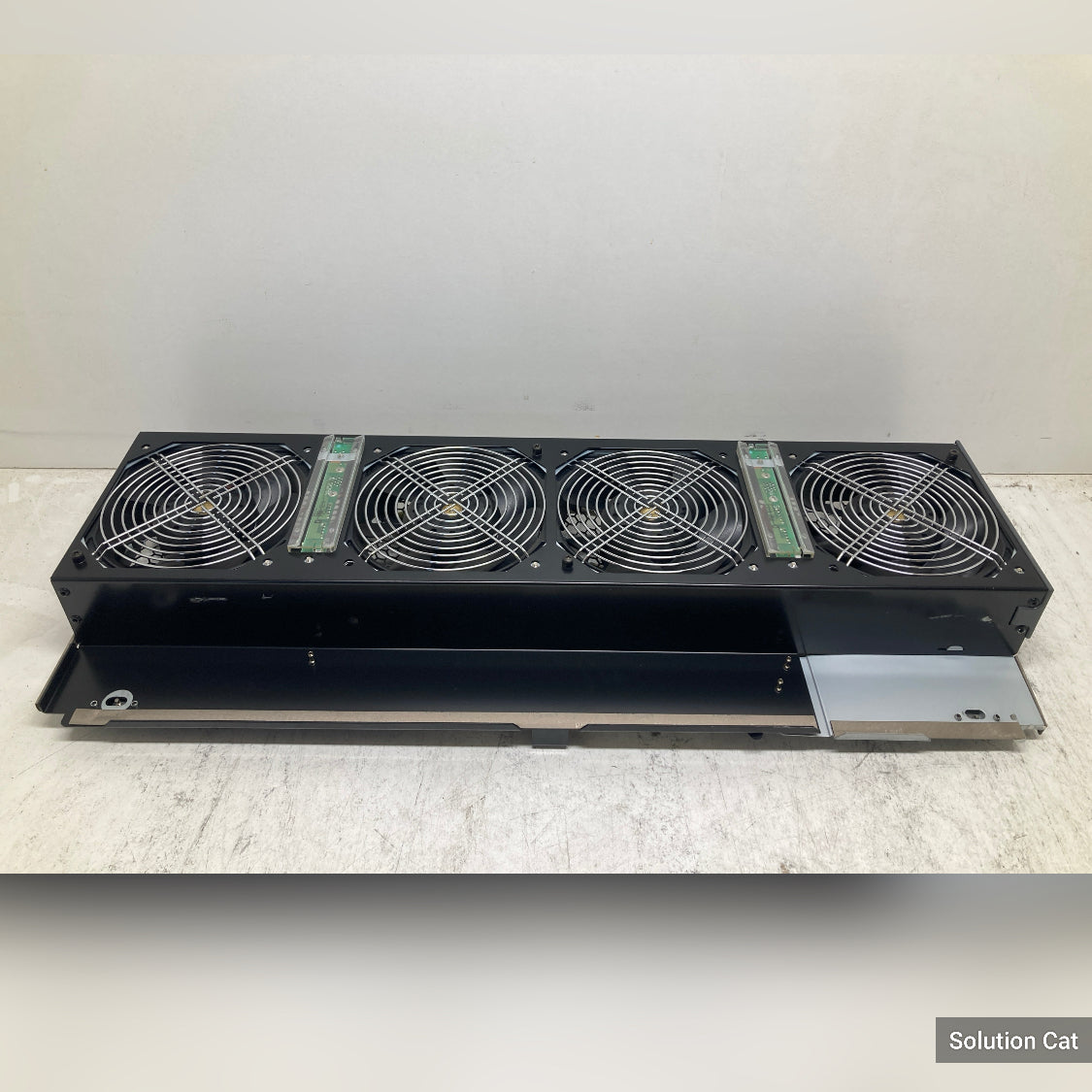 5546131-008 HP XP P9500 Drive/Conroller Chassis Front Fan Assembly includes 2x 5541822-A 2nd :5546131-004: Alt () Other //