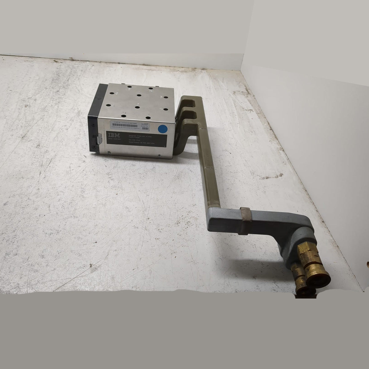 IBM zEnterprise IBM 45D4437 Evaporator Assembly, refrigerated Heatsink 2nd:: Alt () Other