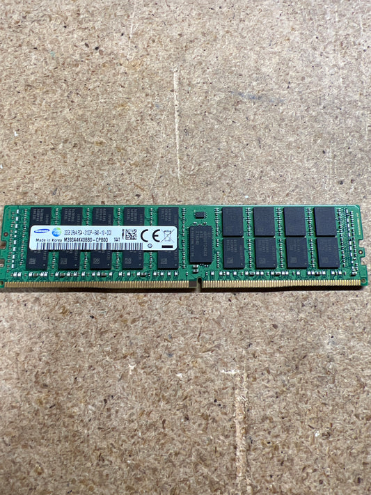 Samsung 32GB 2RX4 PC4-2133P DDR4 RAM PN: M393A4K40BB0-CPB0Q 2nd:M393A4K40BB0-CPB0Q: Alt () Other //