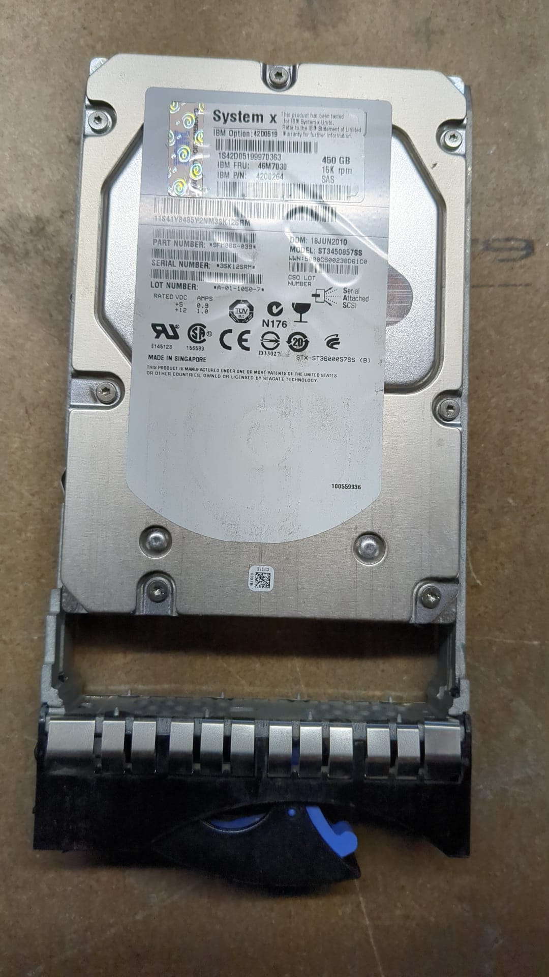 IBM SAS 450GB Hard Disk Drive 41Y8495 42C0264 46M7030 2nd :46M7030: Alt () Other //