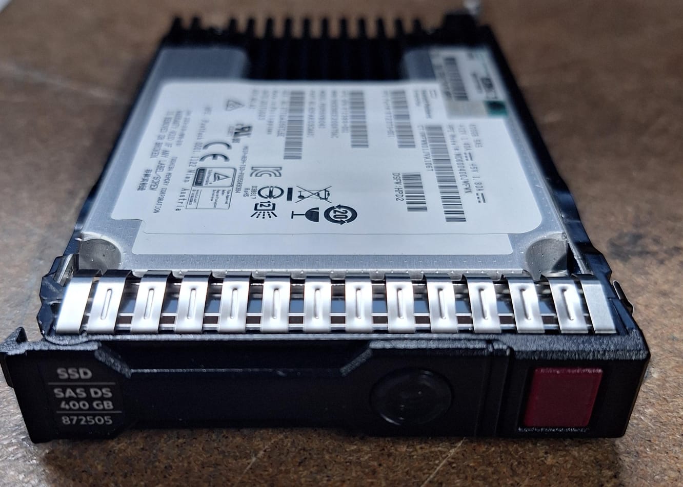 872374-B21 HP G8-G10 400-GB 2.5 SAS 12G MU SSD 2nd :: Alt (872505-001) Other :: HPE MODEL: MO000400JWFWN, HPE P/N: 872373-001, HPE GPN: 872388-002, P/N: SDFAK03CAA01