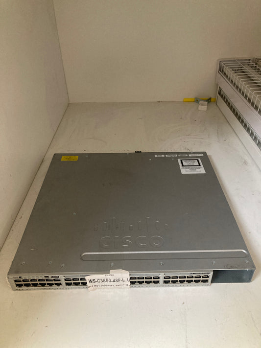 Cisco WS-C3850-48F-L Switch 48 ports L3 Managed stackable Gigabit Ethernet 48 x 10/100/1000 2nd :: Alt () Other //