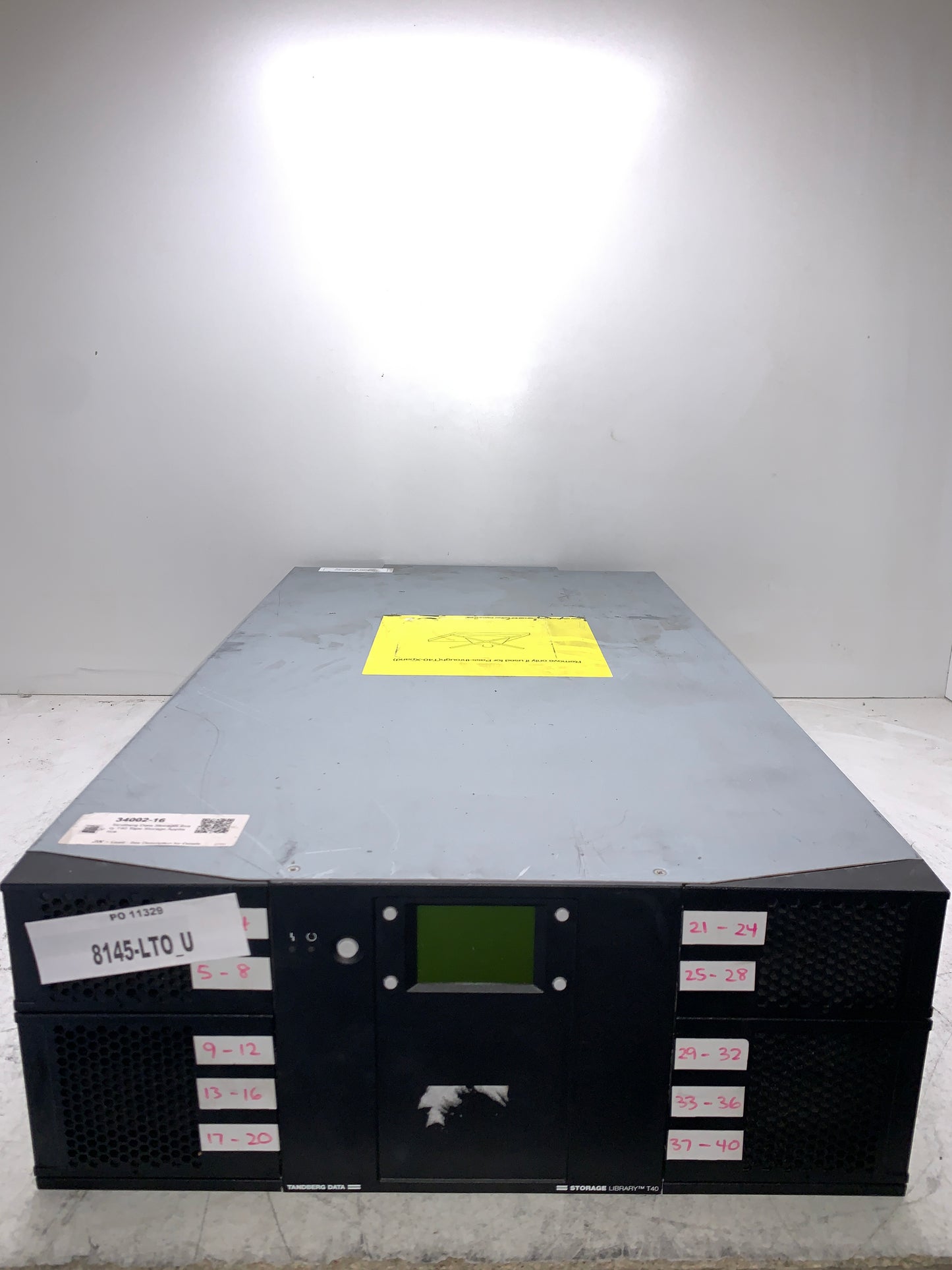 Tandberg Data Storage Library T40+ T40 plus 4U Rackmount 10 base T Ethernet Interface Tape Library 40 Slots PN: 8145-LTO 2nd :8145-LTO: Alt () Other /1040/