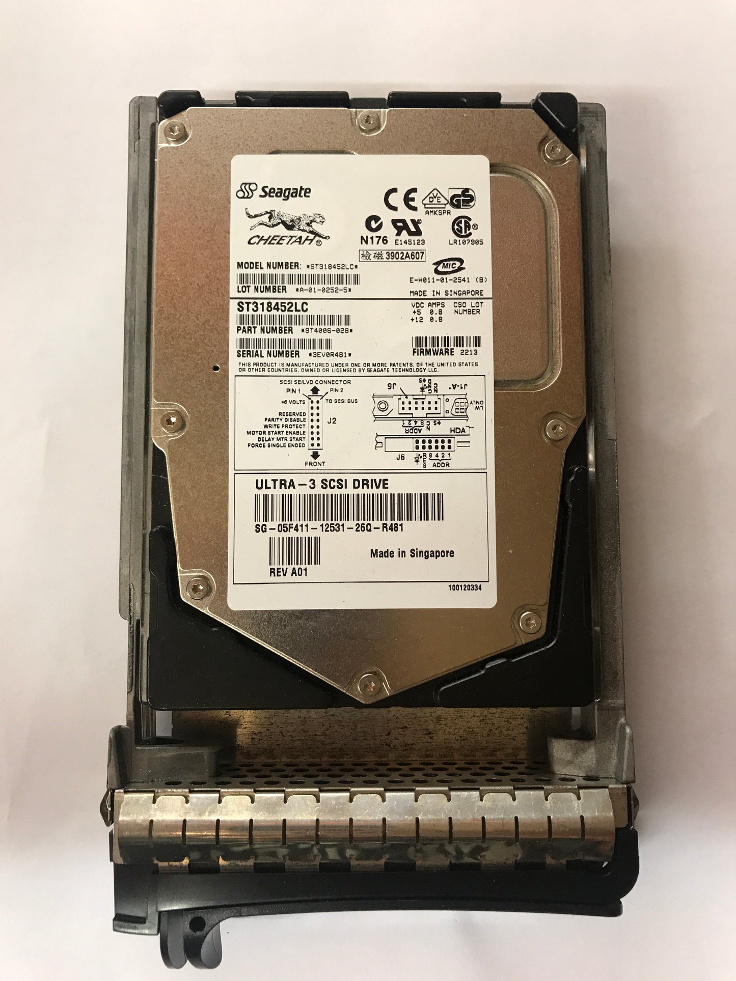 Dell SCSI 18GB 15K U3/160 Hard Disk Drive PN:5F411 2nd :5F411: Alt () Other //