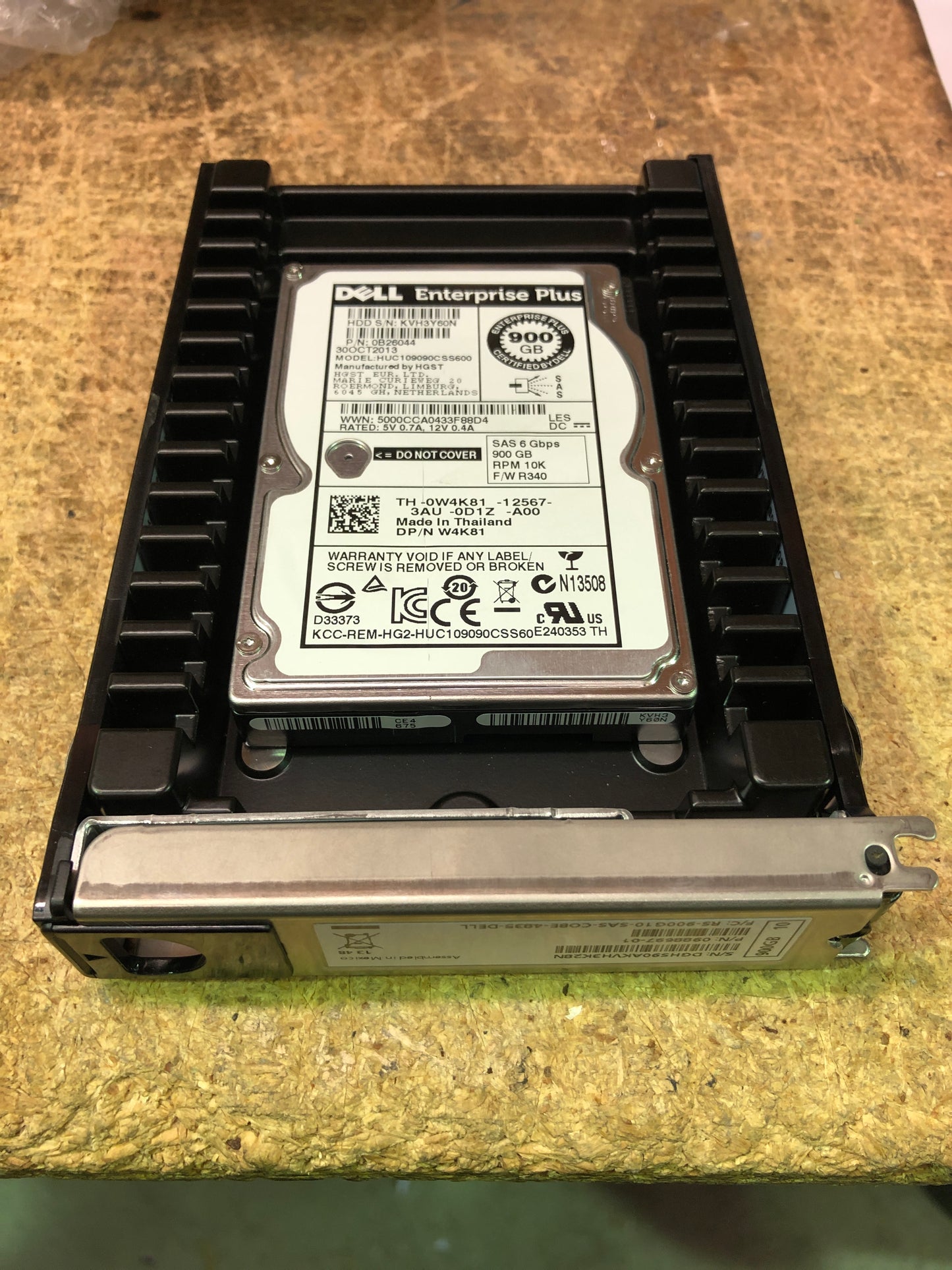 Dell Equallogic W4K81 900GB 10K 6G SAS drive PS6500X PS6510 0988697-01 PN:0988697-01 2nd :W4K81 Equallogic: Alt (W4K81) Other //