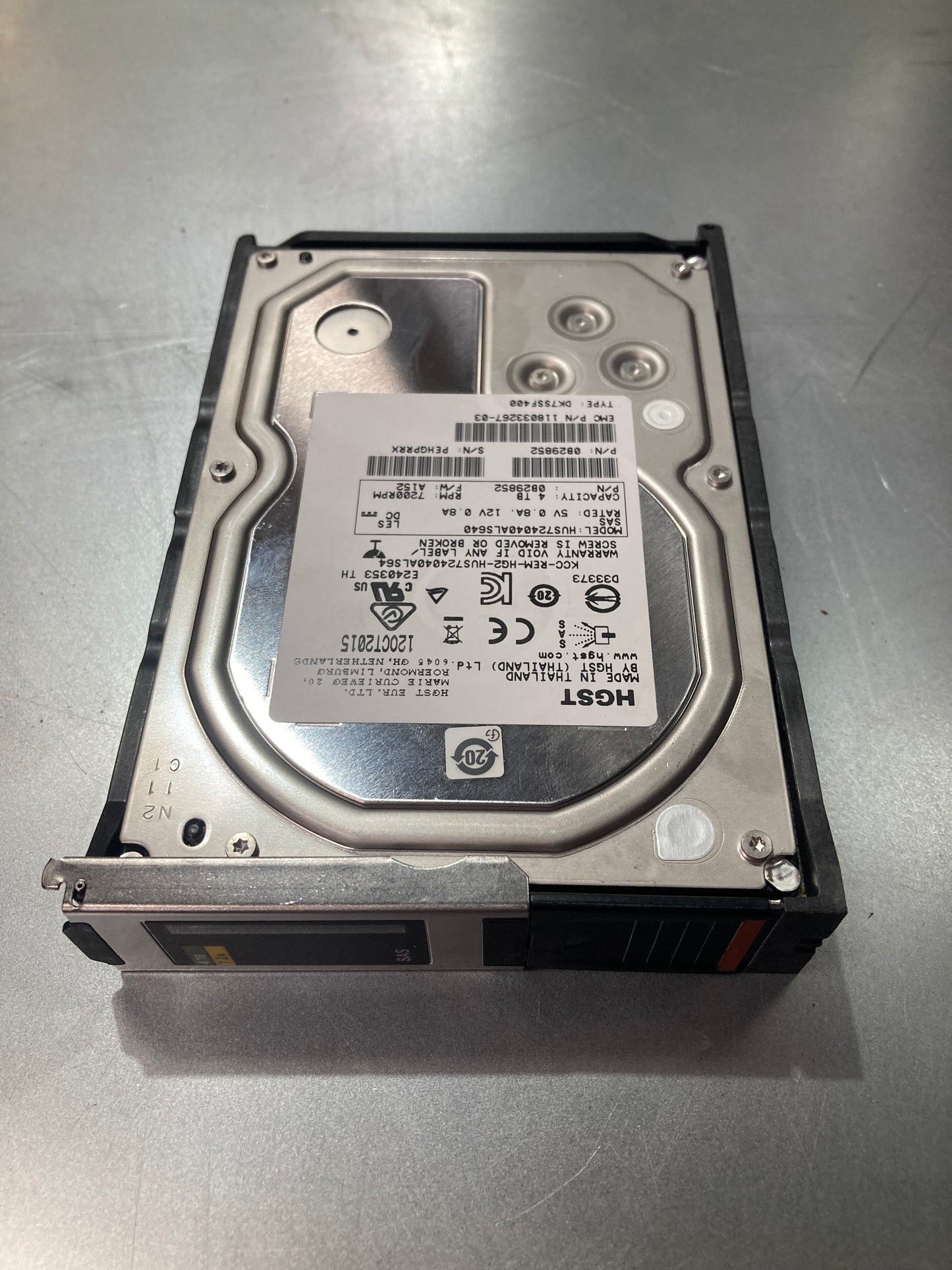 005051358 EMC HARD DRIVE 4TB 7.2K 3.5 LFF 6G SAS 2nd :: Alt (005051360) Other //